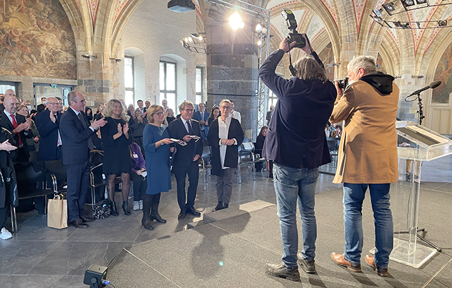 Ulrich Simons - Bundesverdienstkreuz für Silke Fock-Kutsch und Manfred Kutsch